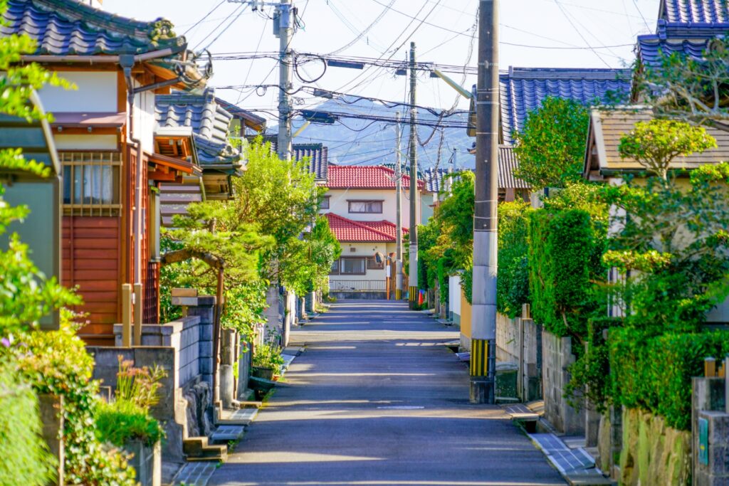 町
