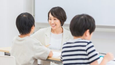 「里子住民票の全て」：手続きから続柄の記載までの詳細ガイド